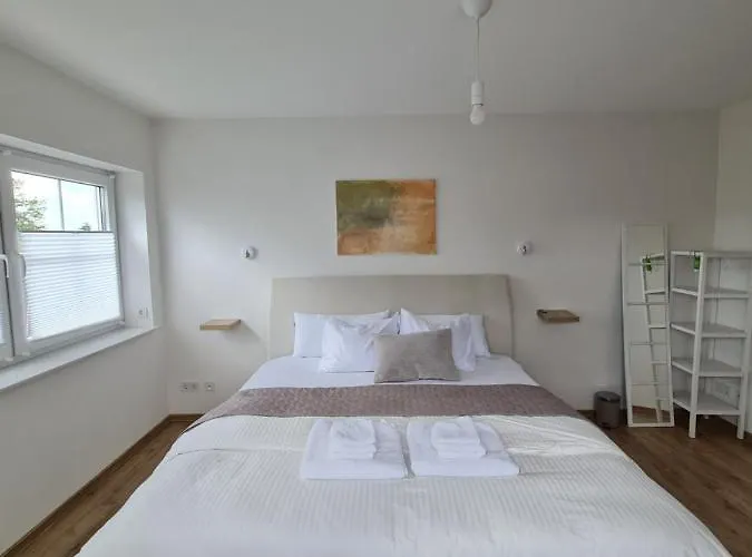 Private Zimmer In Neubau Familienhaus